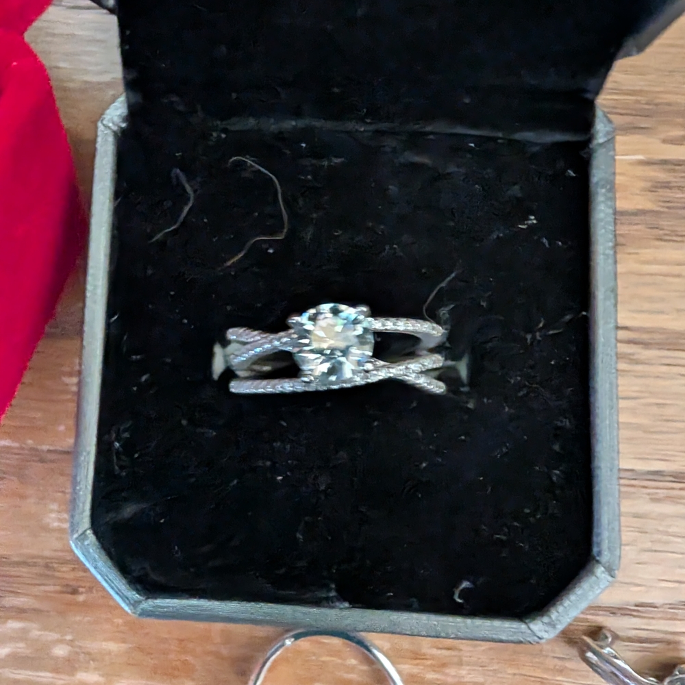 Elegant Moissanite Brilliant Cut  Silver Women's Ring